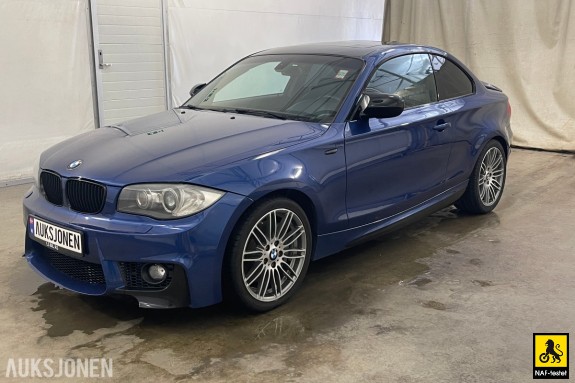 2011 BMW 1-serie 135I 305 HK AUT M-SPORT CRUISE TAKLUKE SPORTSUNDERSTELL