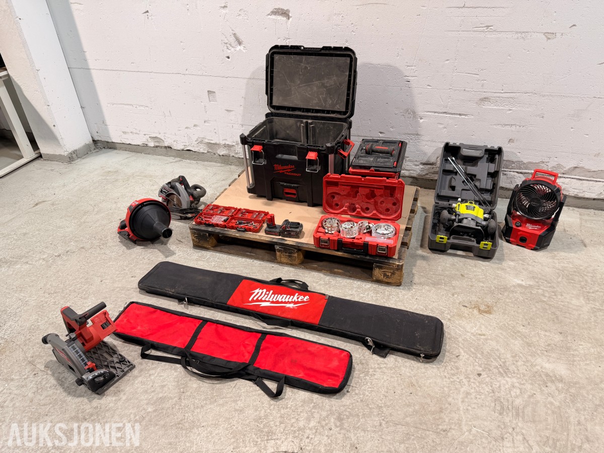 Parti med verktøy og tilbehør - Milwaukee, Ryobi og Skilsaw