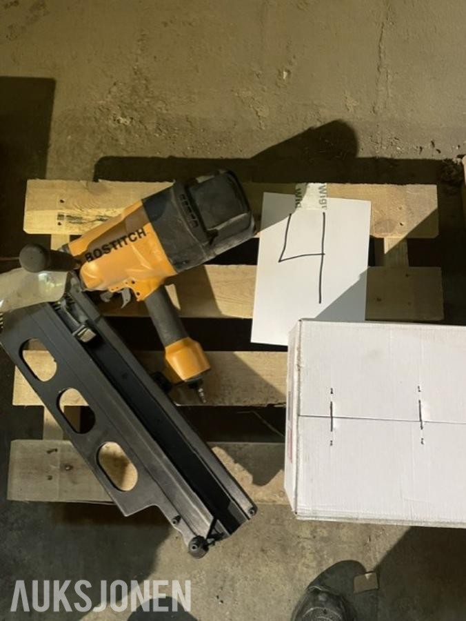 Bostitch spikerpistol berta 125 og spiker