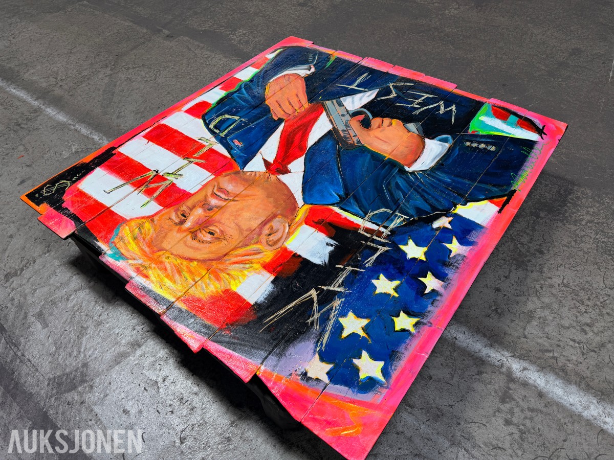 Originalt kunstverk på trepanel – signert – motiv av Donald Trump