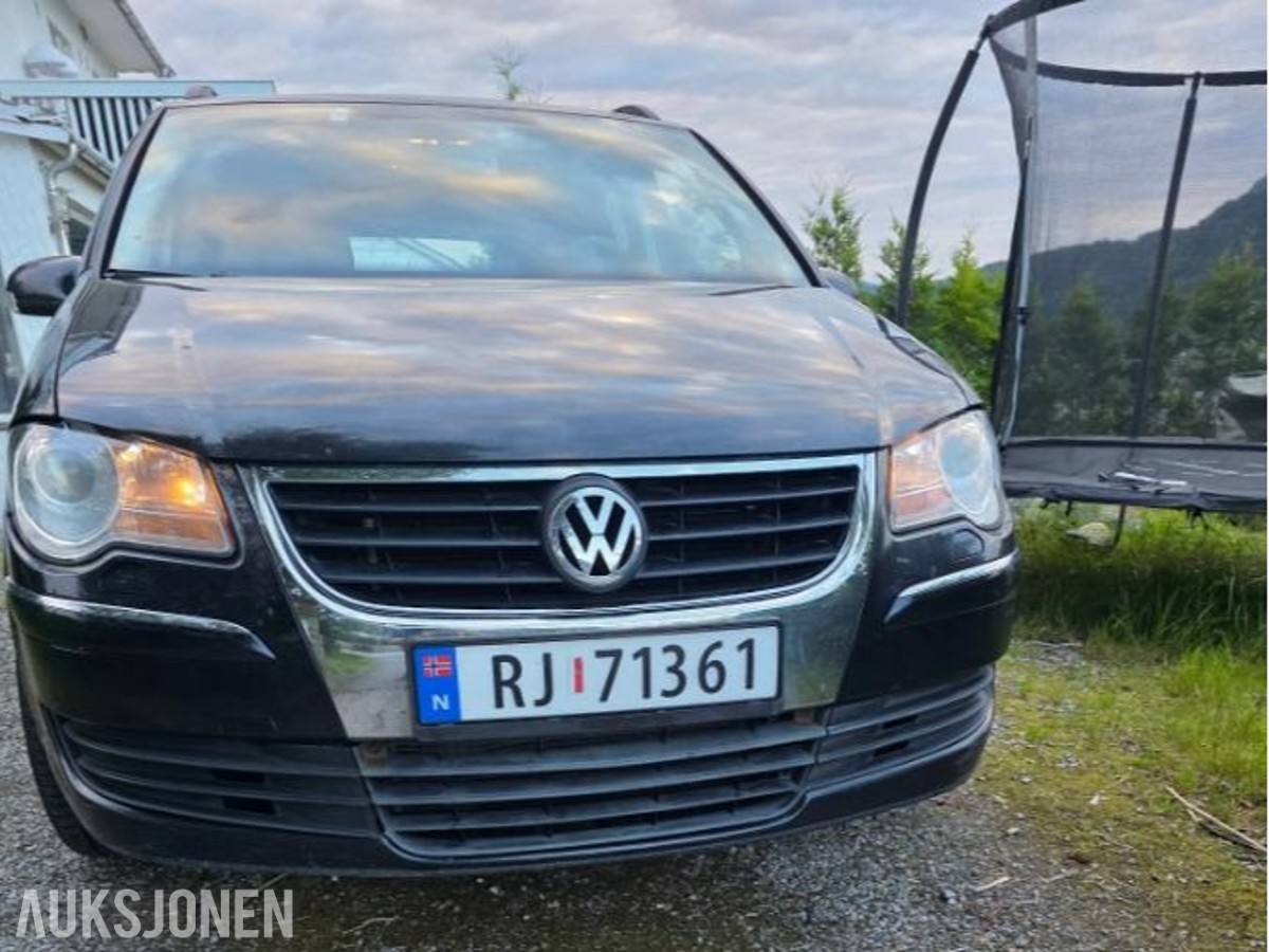 2007 Volkswagen Touran 1.9 105hk 190000km