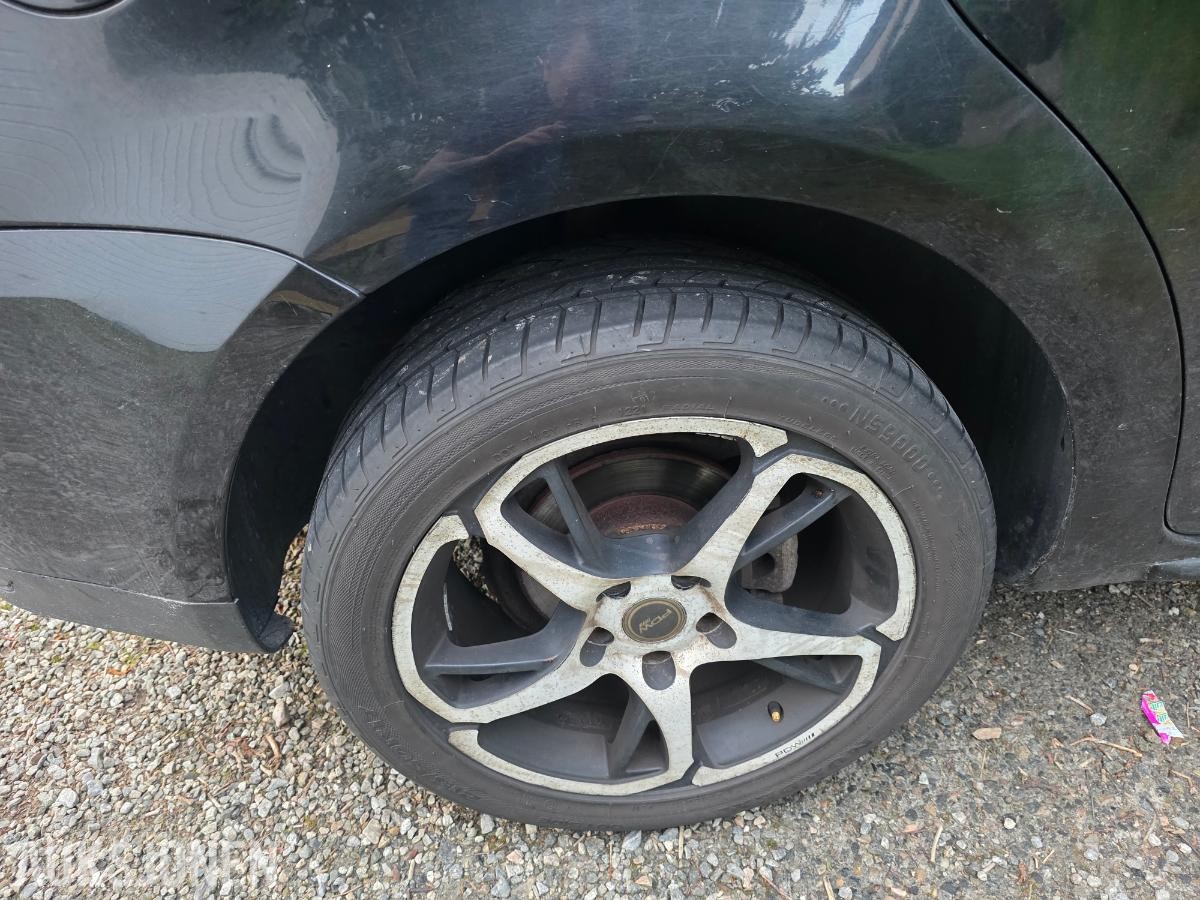 2007 Volkswagen Touran 1.9 105hk 190000km