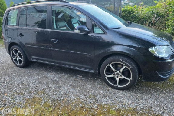 2007 Volkswagen Touran 1.9 105hk 190000km