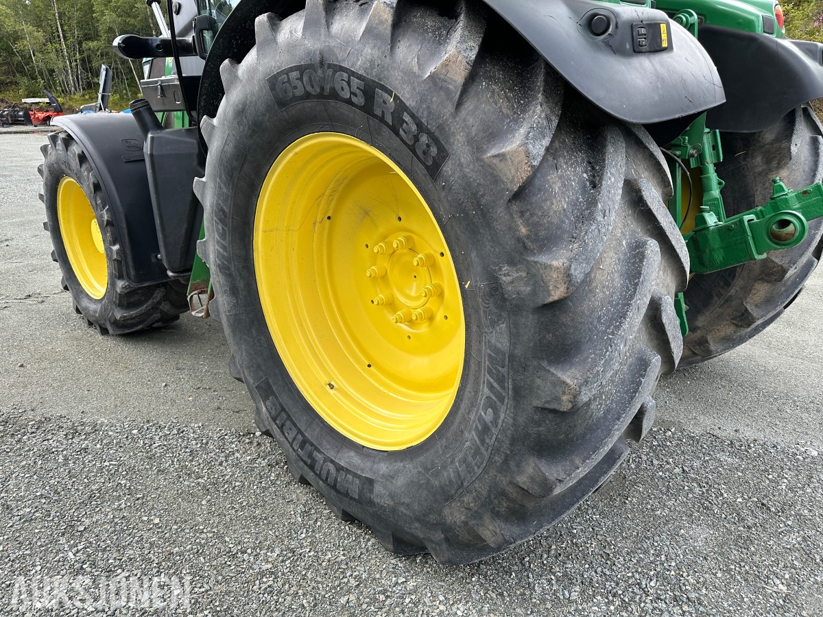 2014 John Deere 6125R | Quicke Q46 Frontlaster | 50 km/t