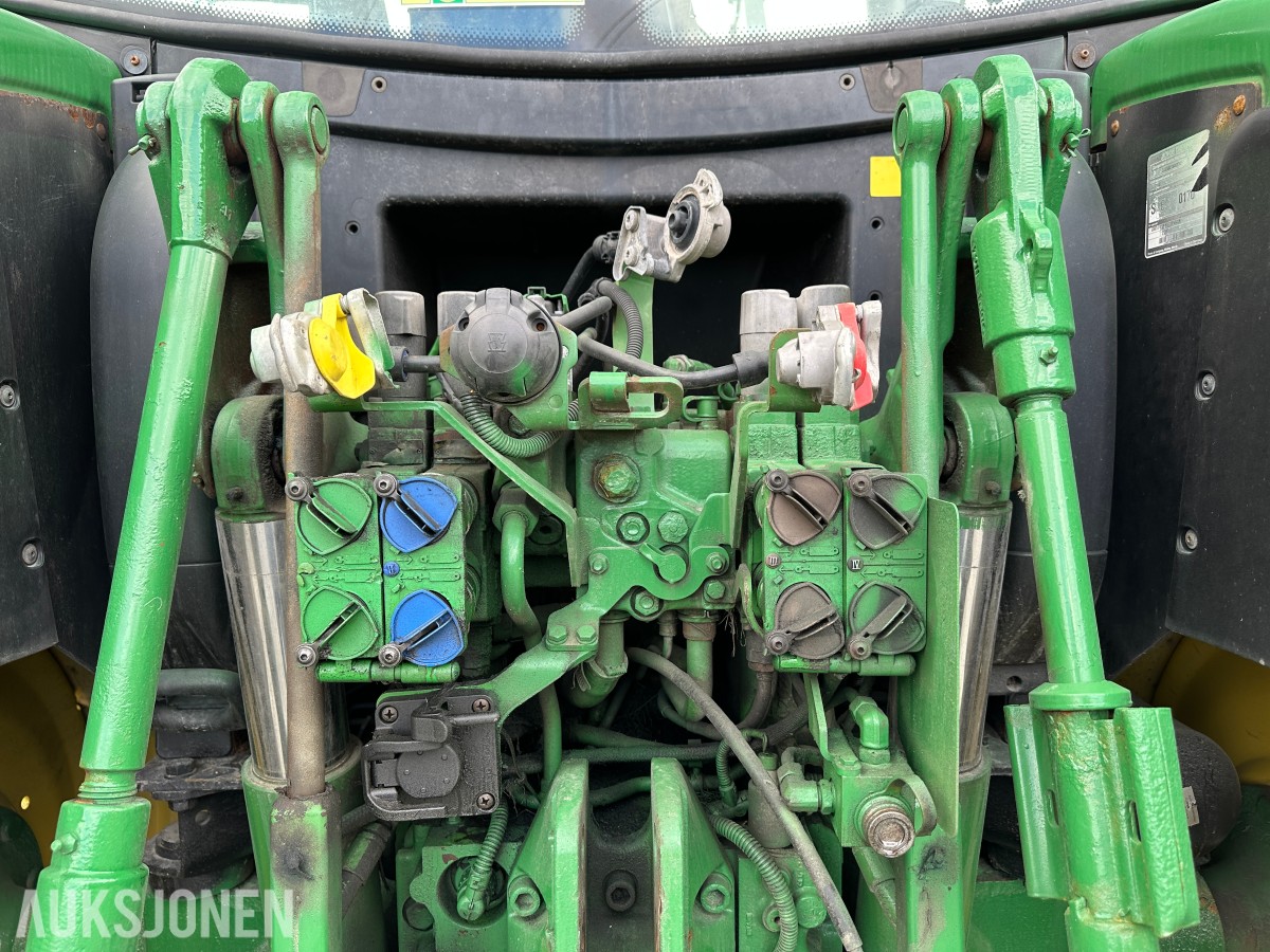 2014 John Deere 6125R | Quicke Q46 Frontlaster | 50 km/t