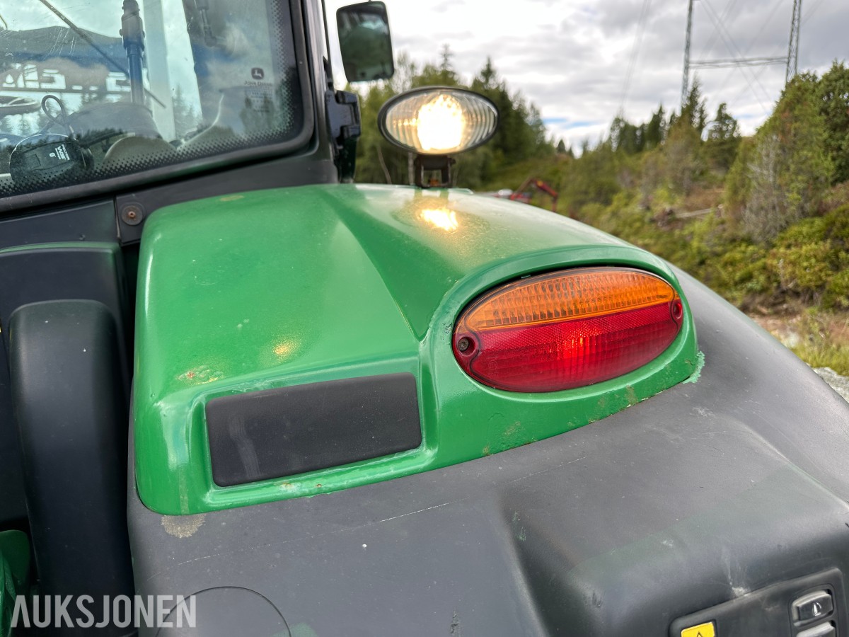 2014 John Deere 6125R | Quicke Q46 Frontlaster | 50 km/t