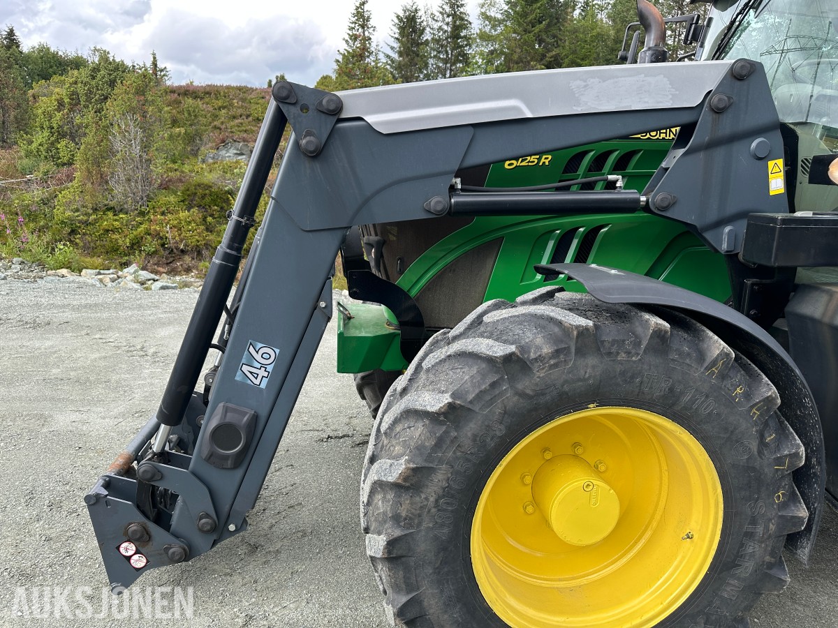2014 John Deere 6125R | Quicke Q46 Frontlaster | 50 km/t