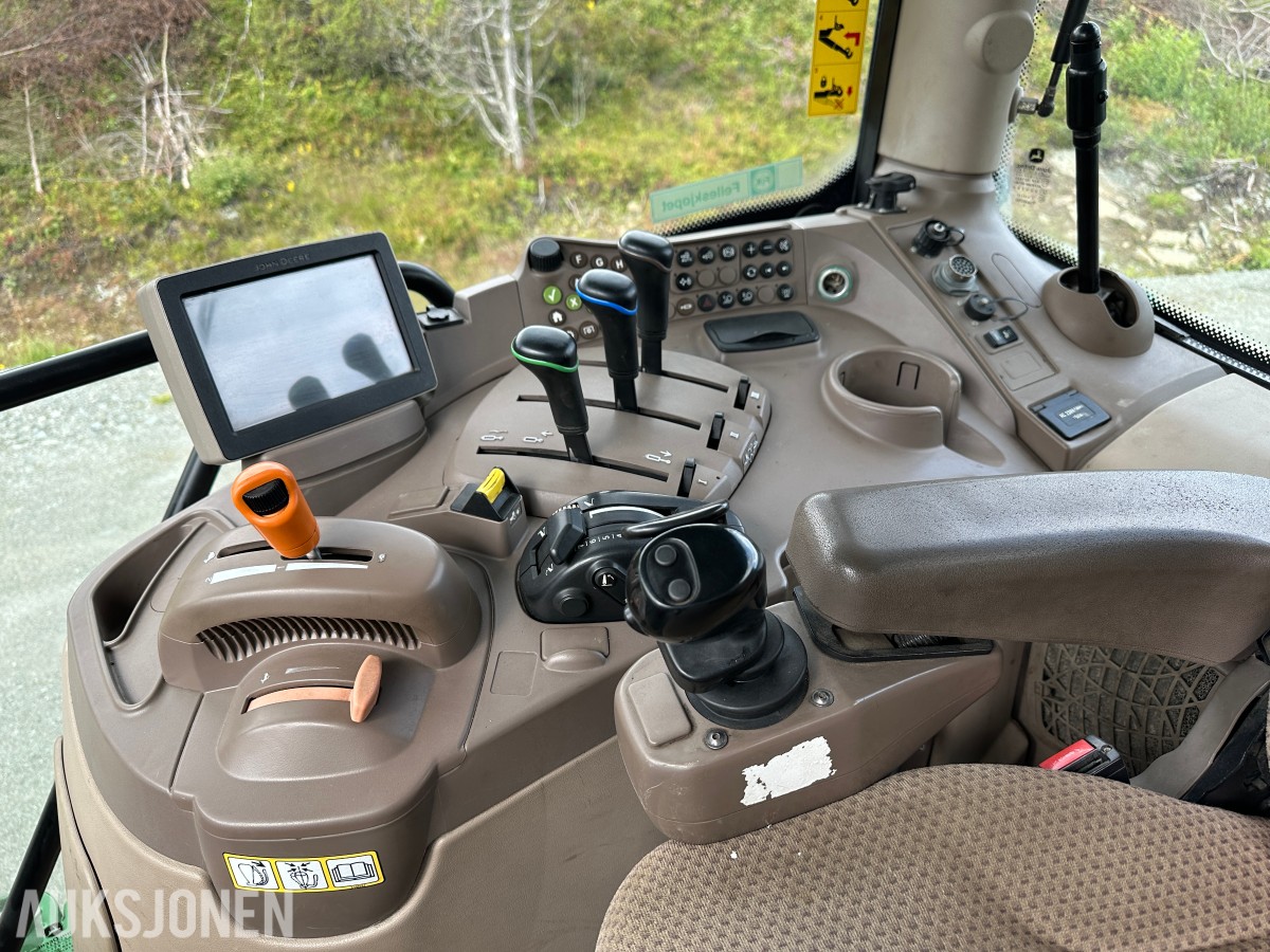 2014 John Deere 6125R | Quicke Q46 Frontlaster | 50 km/t