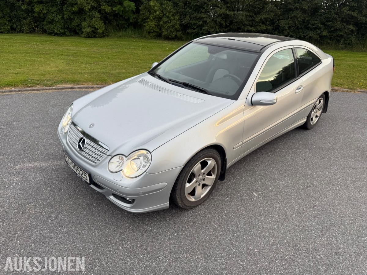 2005 MERCEDES-BENZ C180 KOMPRESSOR AUTOMAT – LAV KM – SKINN – SOLTAK
