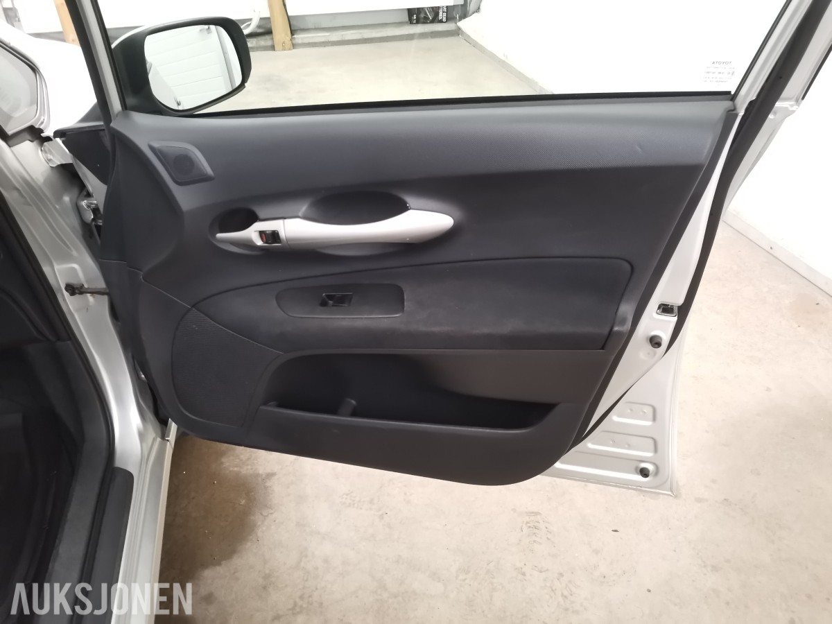 2007 Toyota AURIS *UTEN MINSTEPRIS* 90HK D-4D AUTOMAT