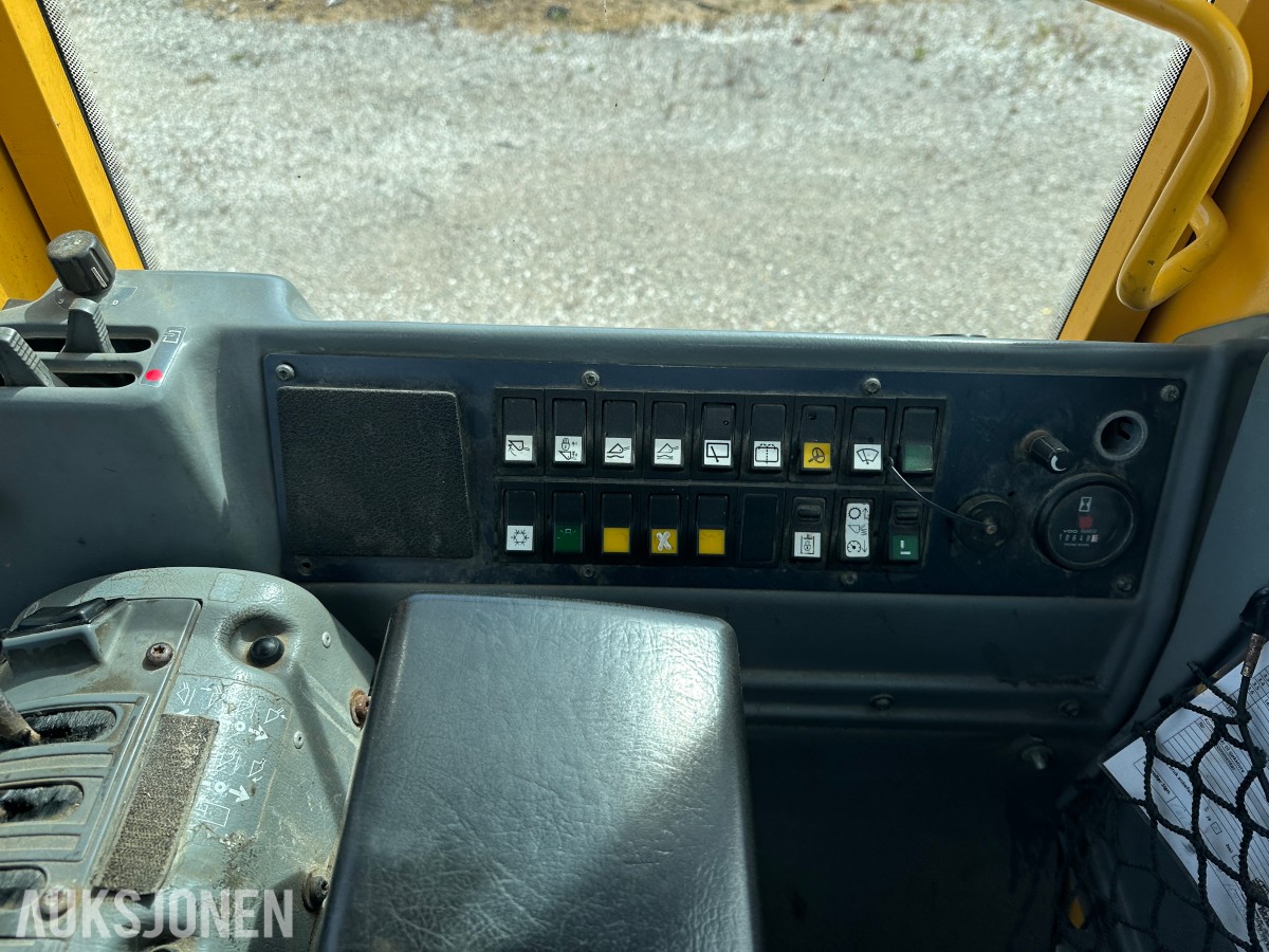 2000 - Volvo - L70D hjullaster – HK-feste og skuff