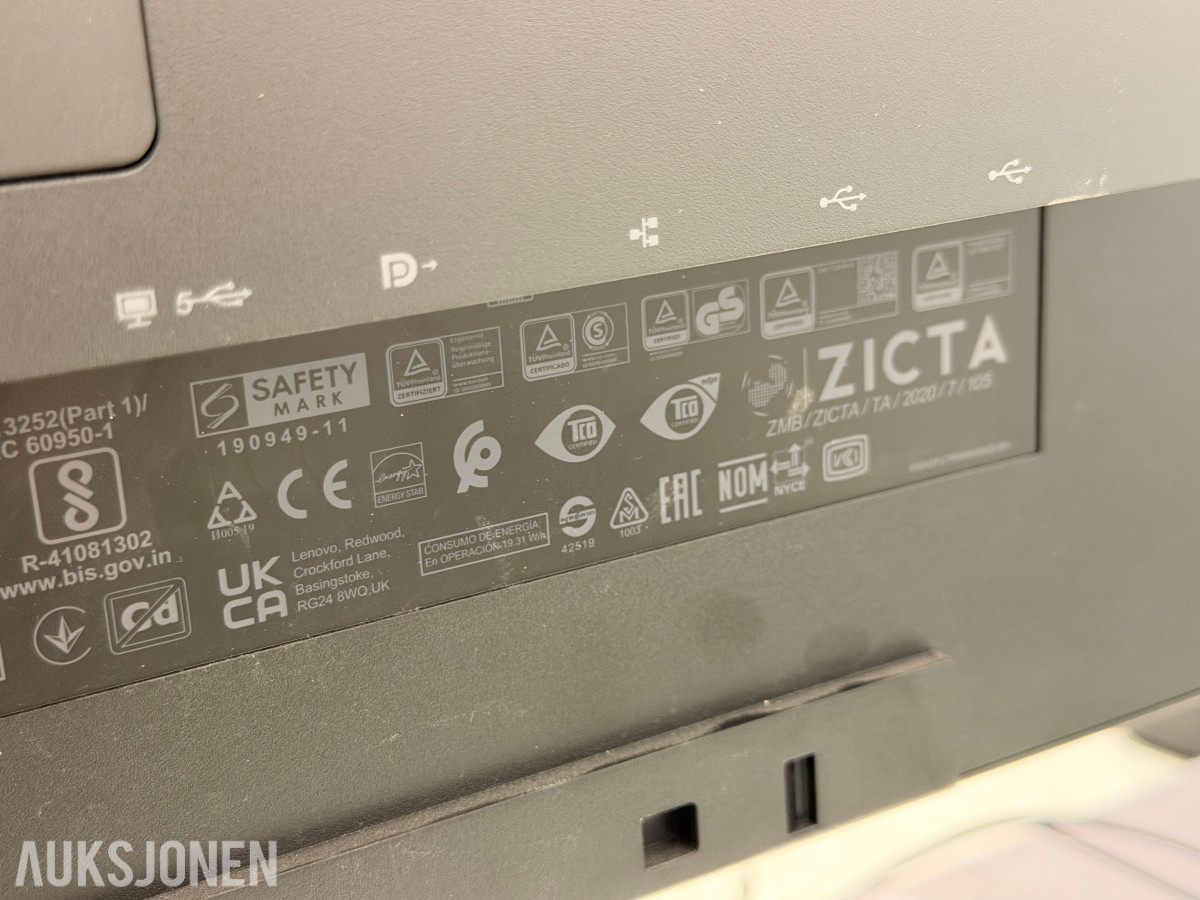 2 stk Lenovo ThinkVision 27 tommer QHD-skjermer med dokkingstasjoner