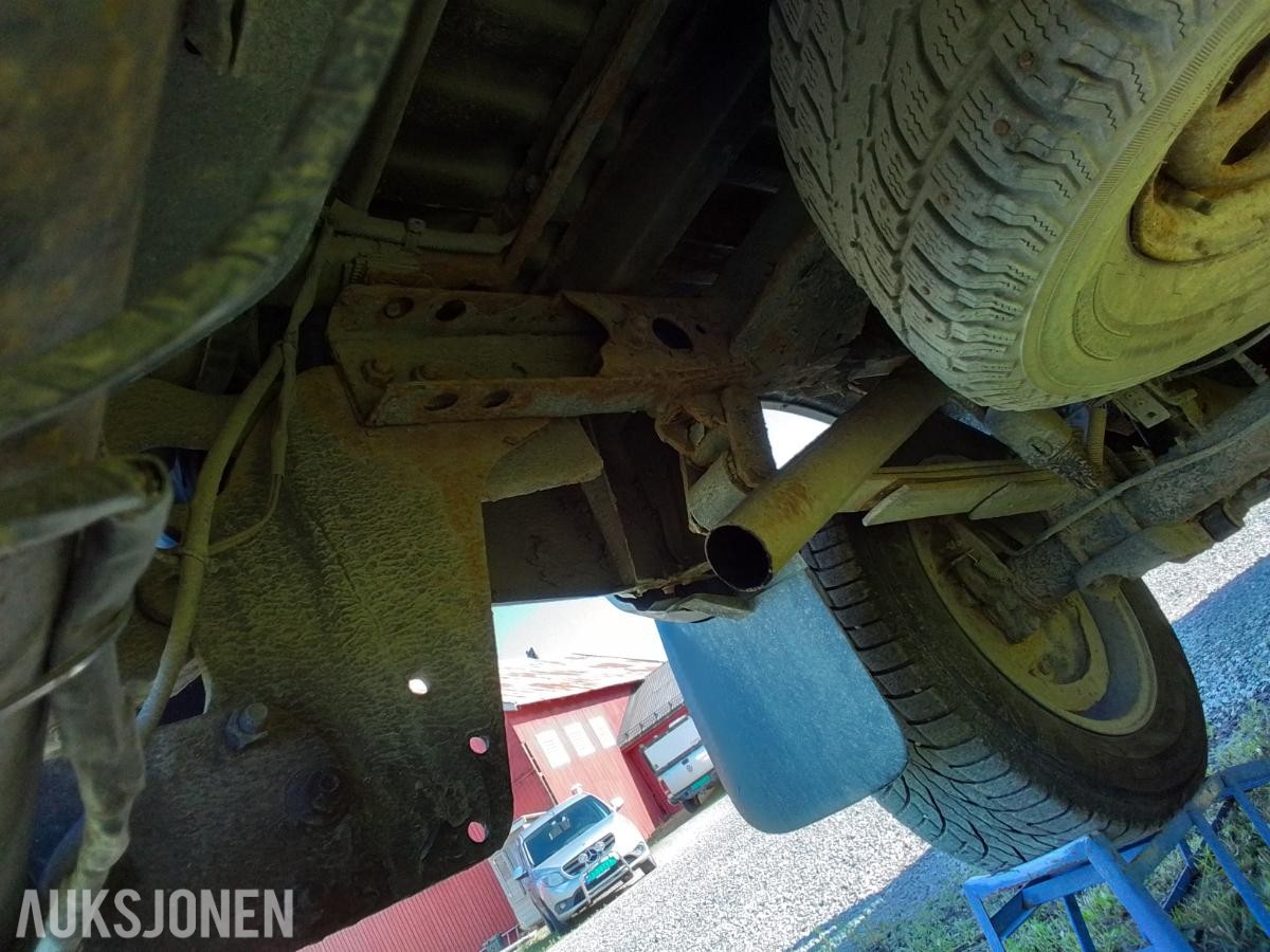 2003 Nissan Navara KING CAB 2.5 Diesel 133hk 4X4 Hengerfeste