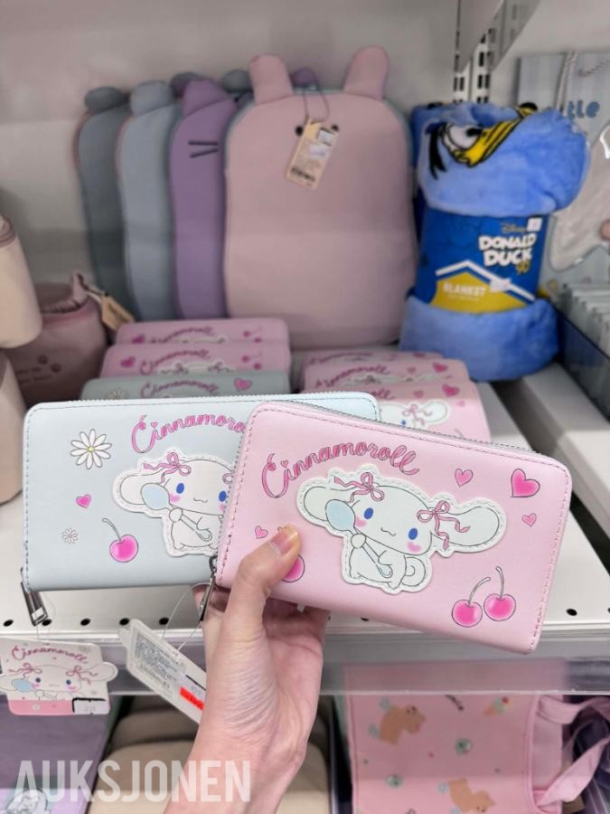 BUTIKK AVVIKLING - KOMPLETT VARELAGER – KAWAII - CA 4500 ARTIKLER