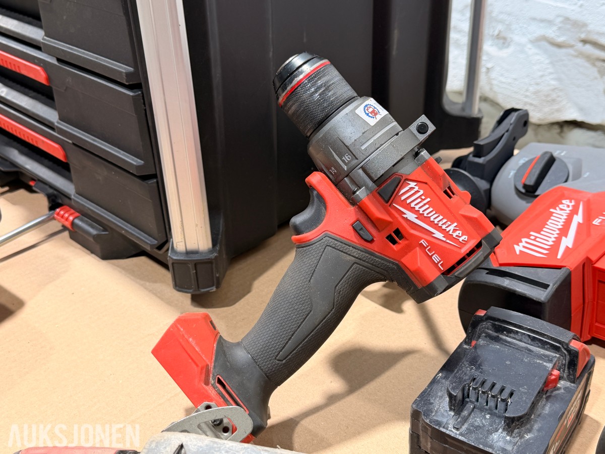 Milwaukee M18 elektroverktøy, batterier, verktøysett, redskaper og håndverktøy