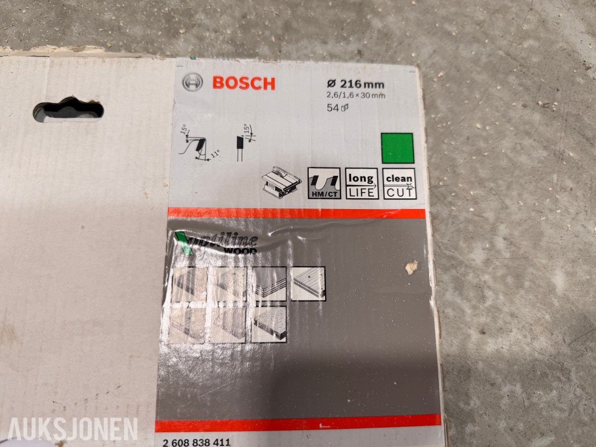DeWalt DW745 bordsag med DE7400 arbeidsstativ og sagblader