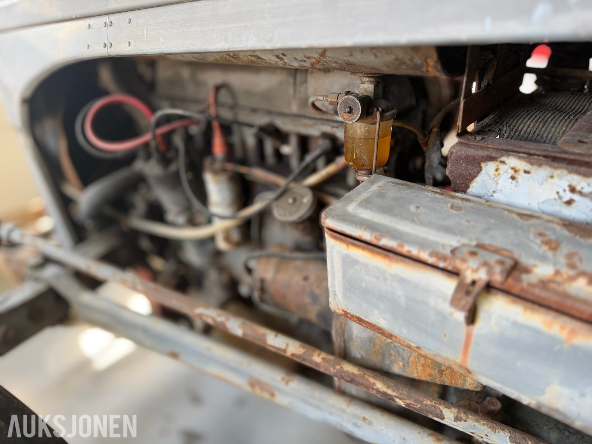 1952 GRÅTASS TEA 20 - VETERANTRAKTOR - RENOVERINGSOBJEKT