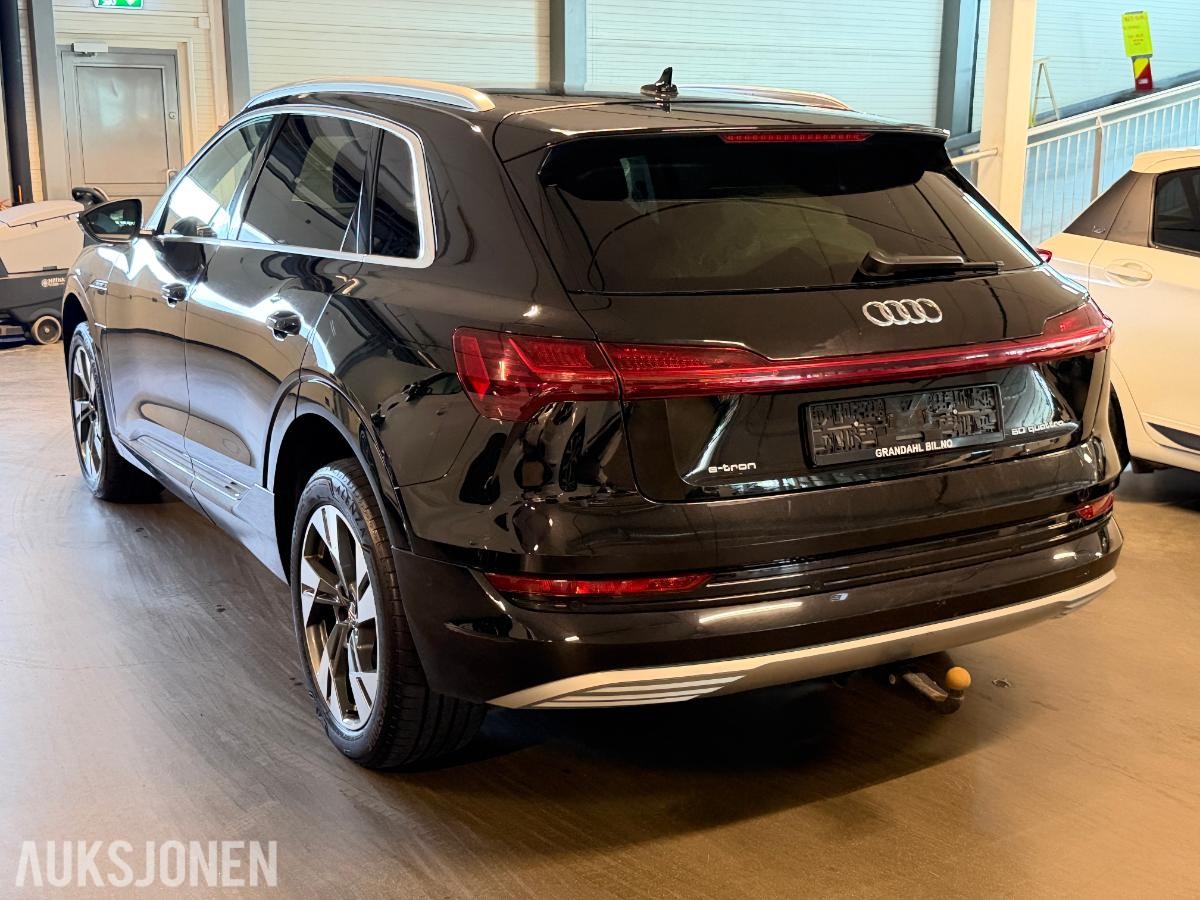 2020 Audi e-tron, 50 quattro, 140000km