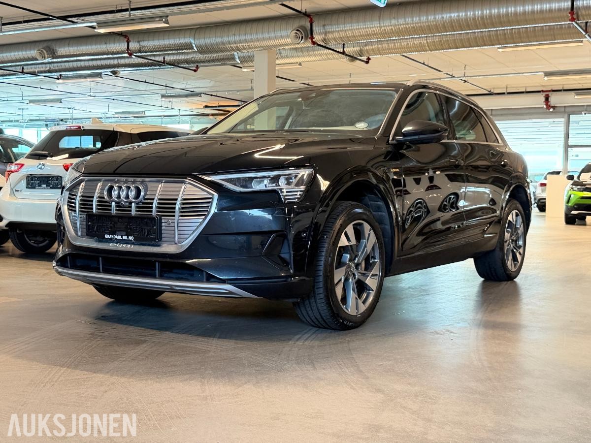 2020 Audi e-tron, 50 quattro, 140000km