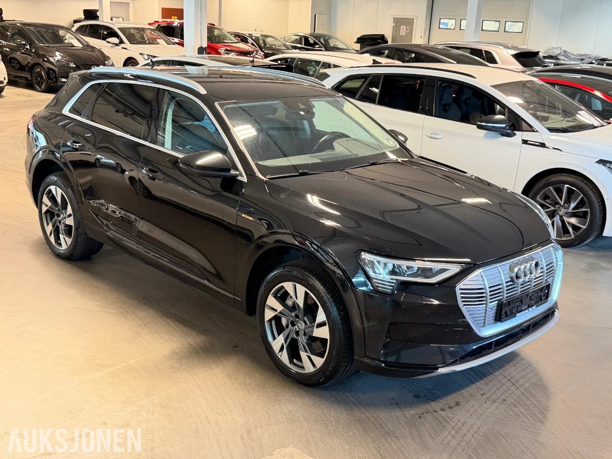 2020 Audi e-tron, 50 quattro, 140000km