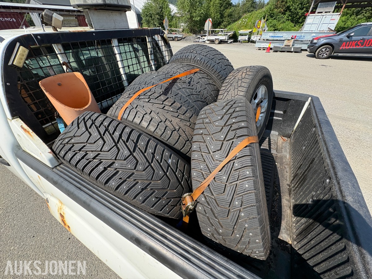 2012 Nissan NAVARA 2.5-190 D 4X4 - EU godkjent til 31.08.2026