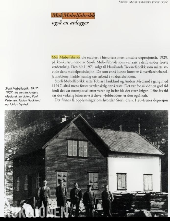 1930 Moi møbelfabrikk a/s Herskapelig dobbelt skap med lås
