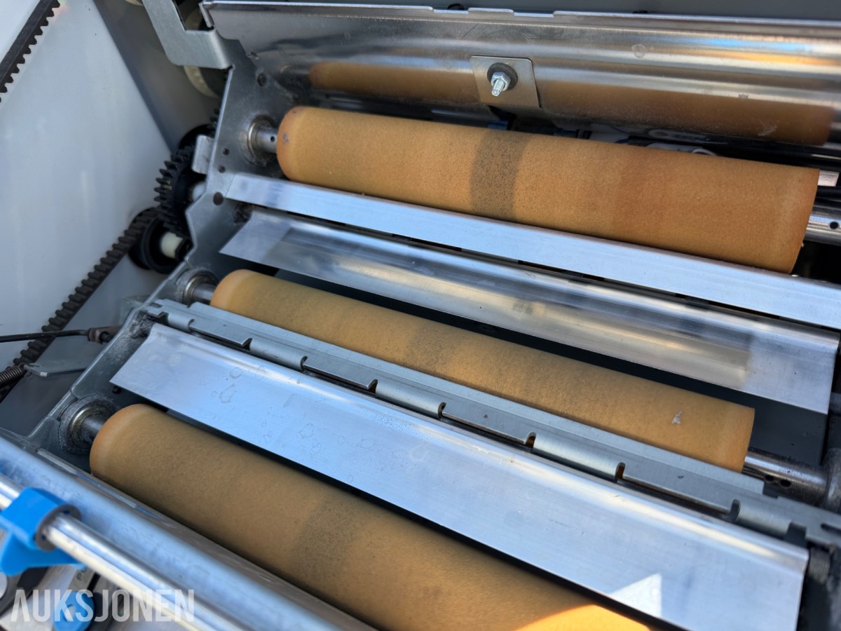 Neo Post DS 75. Konvolutteringsmaskin
