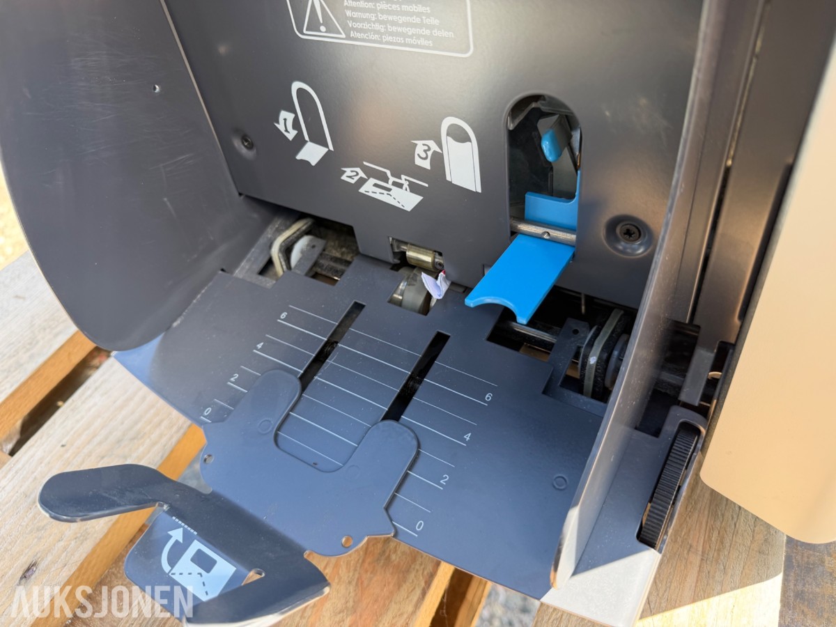 Neo Post DS 75. Konvolutteringsmaskin