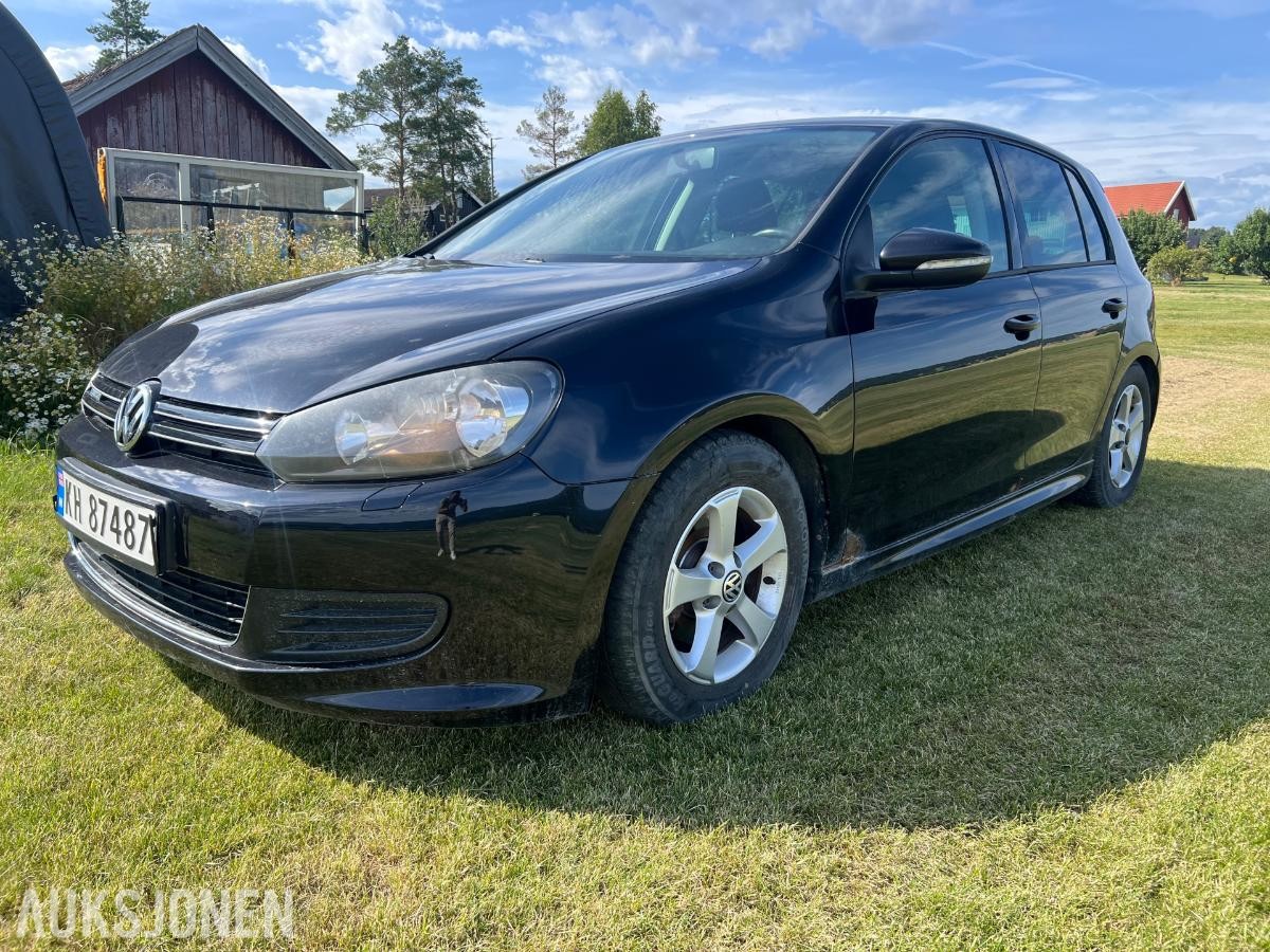 2013 Volkswagen Golf 1.6 Diesel 105hk Cruisekontroll EU ok til 11.2026