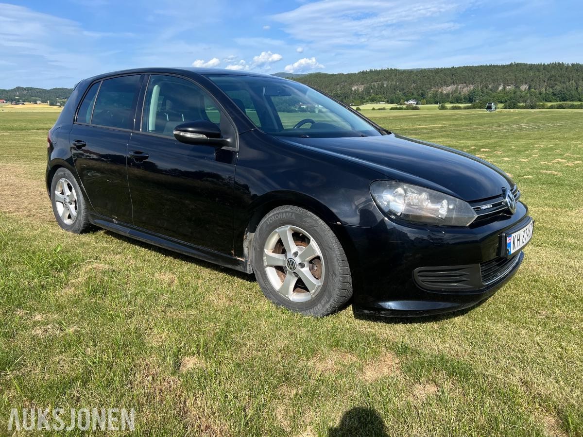 2013 Volkswagen Golf 1.6 Diesel 105hk Cruisekontroll EU ok til 11.2026