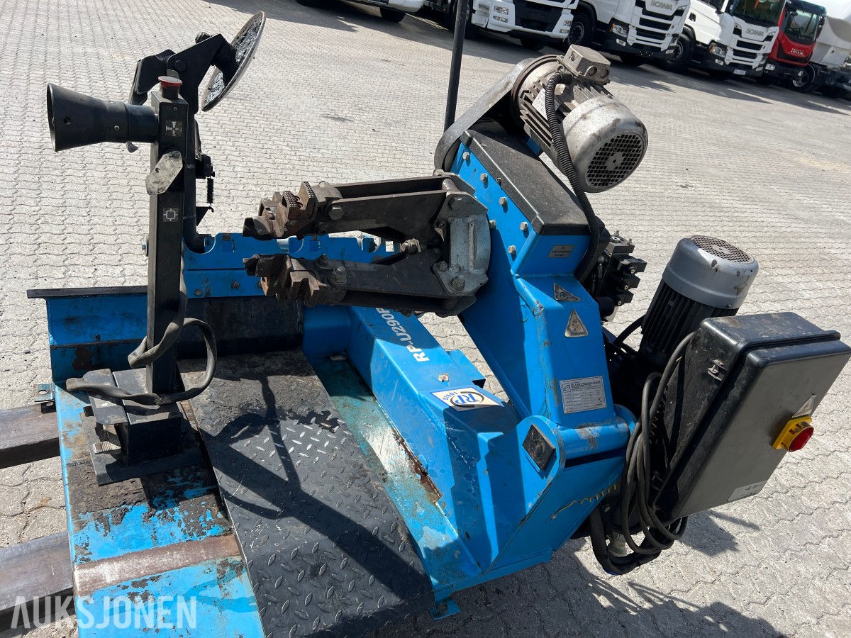 2015 RP-Tools Werkstatt - Technik RP-U290P dekkomlegger last
