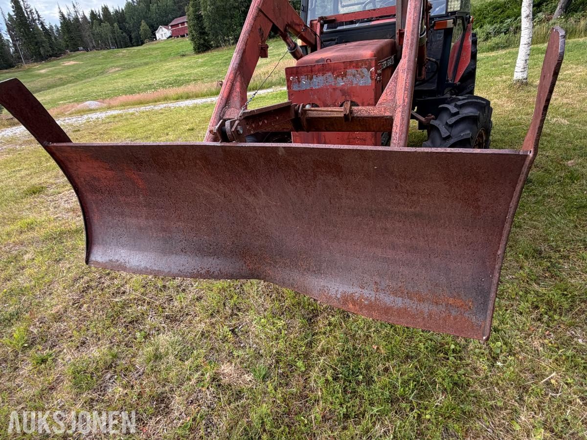 1985 Zetor 6245 4x4 med frontlaster