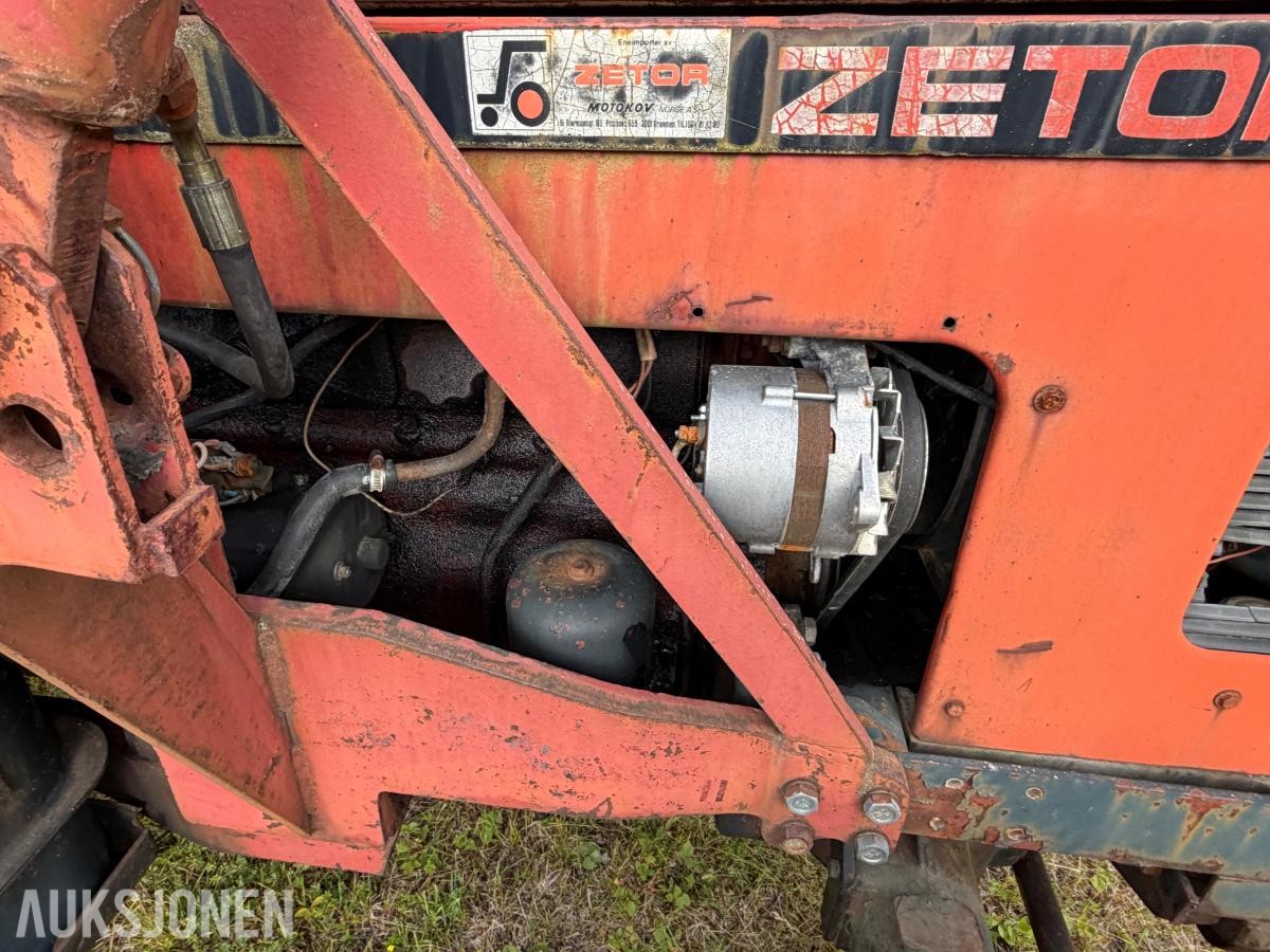 1985 Zetor 6245 4x4 med frontlaster