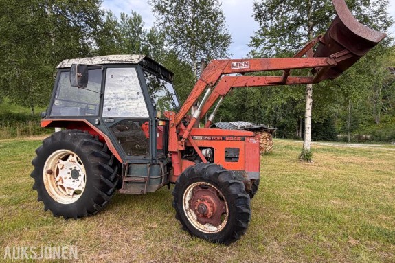 1985 Zetor 6245 4x4 med frontlaster