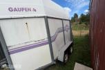 2001 GAUPEN HESTEHENGER / DYRETRANSPORT – 1 995 KG – TANDEM – SKILLEVEGG