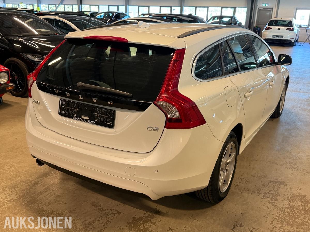 2015 Volvo V60, D2 115hk man, Momentum - Webasto - 238000km