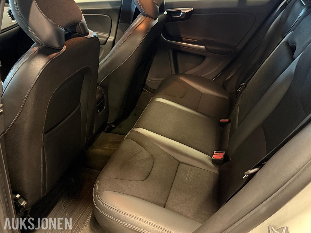 2015 Volvo V60, D2 115hk man, Momentum - Webasto - 238000km