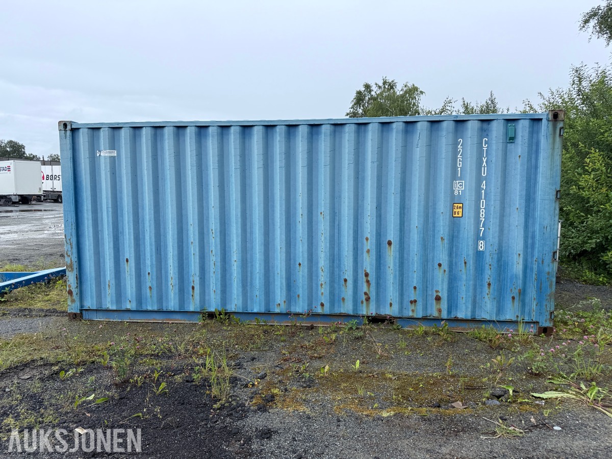 2011 - 20 fots container med containerramme