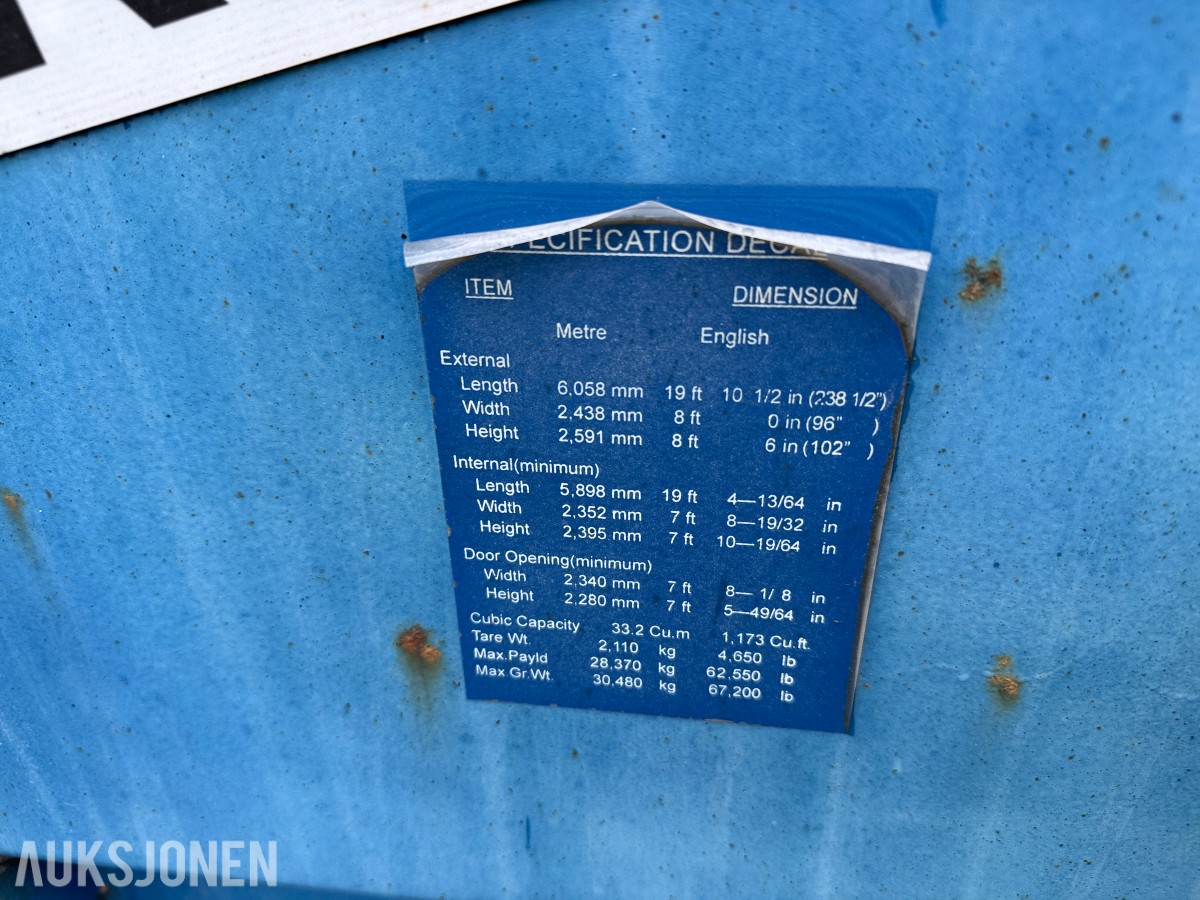 2011 - 20 fots container med containerramme