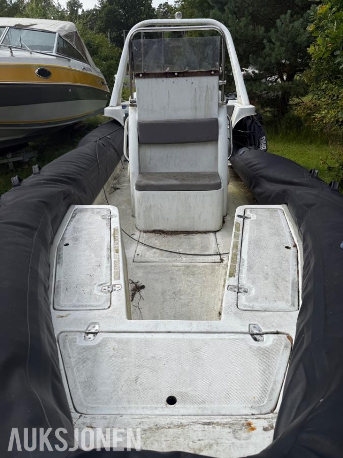 2000 BRIG 600