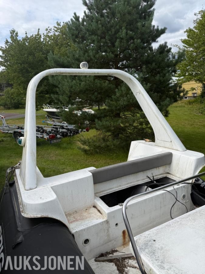 2000 BRIG 600