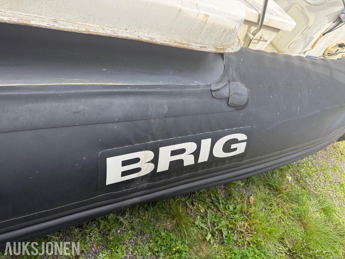 2000 BRIG 600