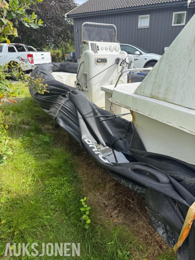 2000 BRIG 600