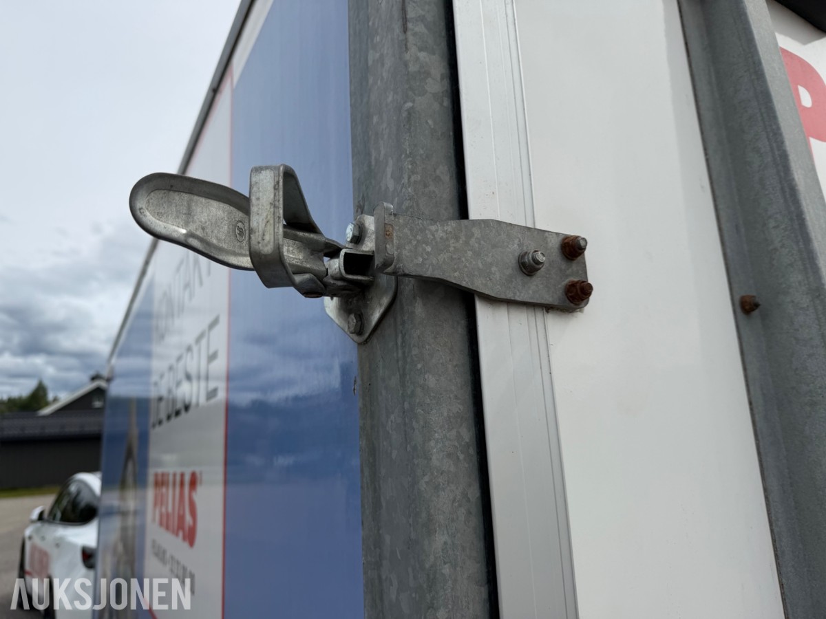 BK Hengeren Plc 2736B Skap m/Dr. Schulze DBF‑380 slissemaskin
