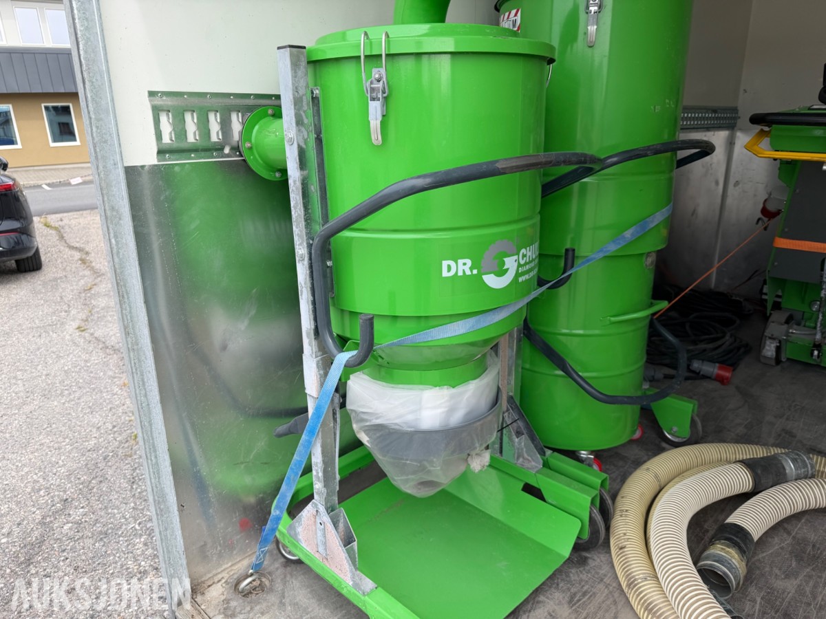BK Hengeren Plc 2736B Skap m/Dr. Schulze DBF‑380 slissemaskin