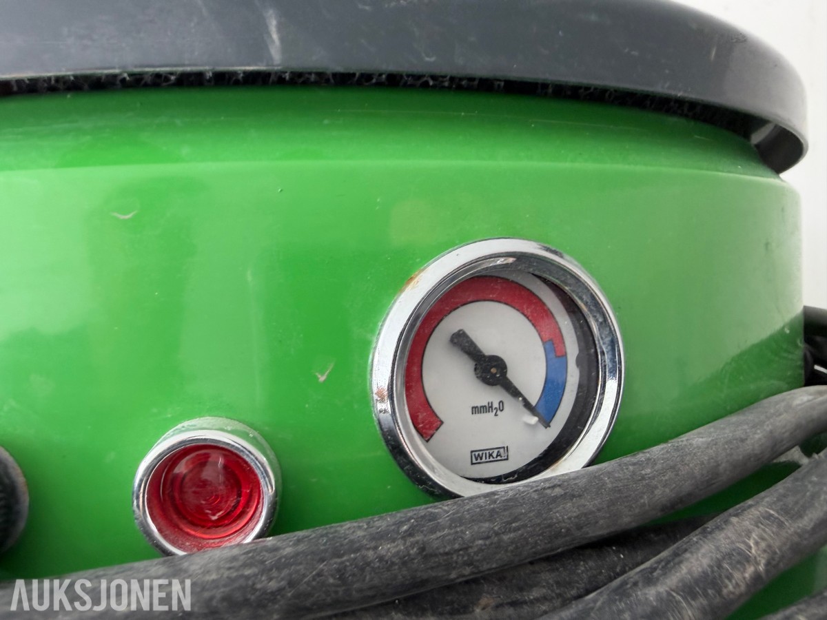 BK Hengeren Plc 2736B Skap m/Dr. Schulze DBF‑380 slissemaskin