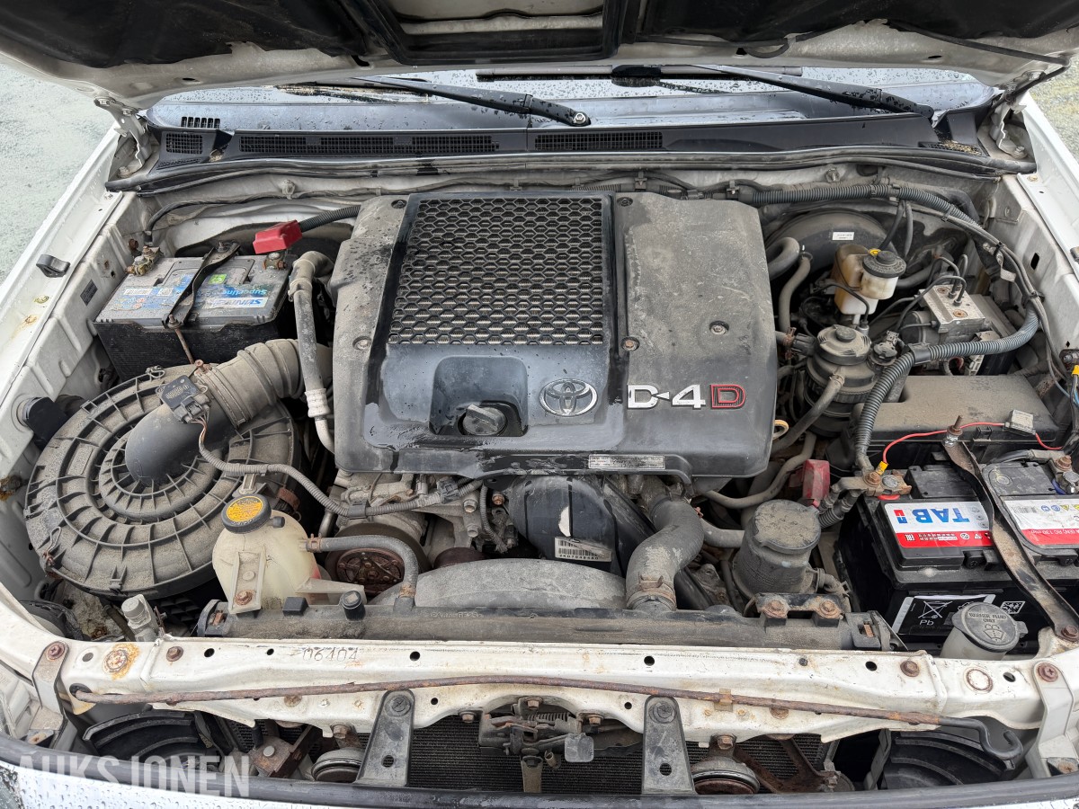 2010 Toyota HILUX 2.5-144 D 4WD