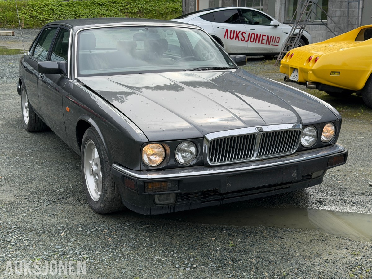 Jaguar 4.0 S – 1994 – Ny EU-godkjenning – klassisk luksussedan
