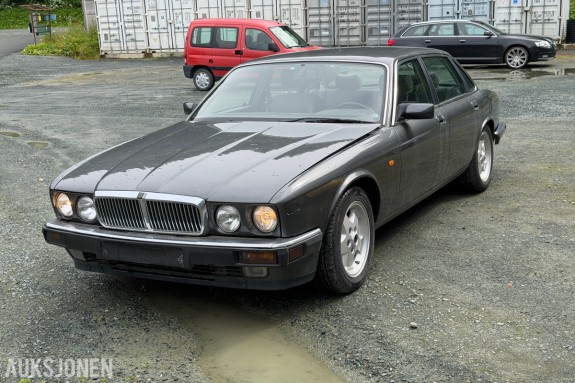 Jaguar 4.0 S – 1994 – Ny EU-godkjenning – klassisk luksussedan