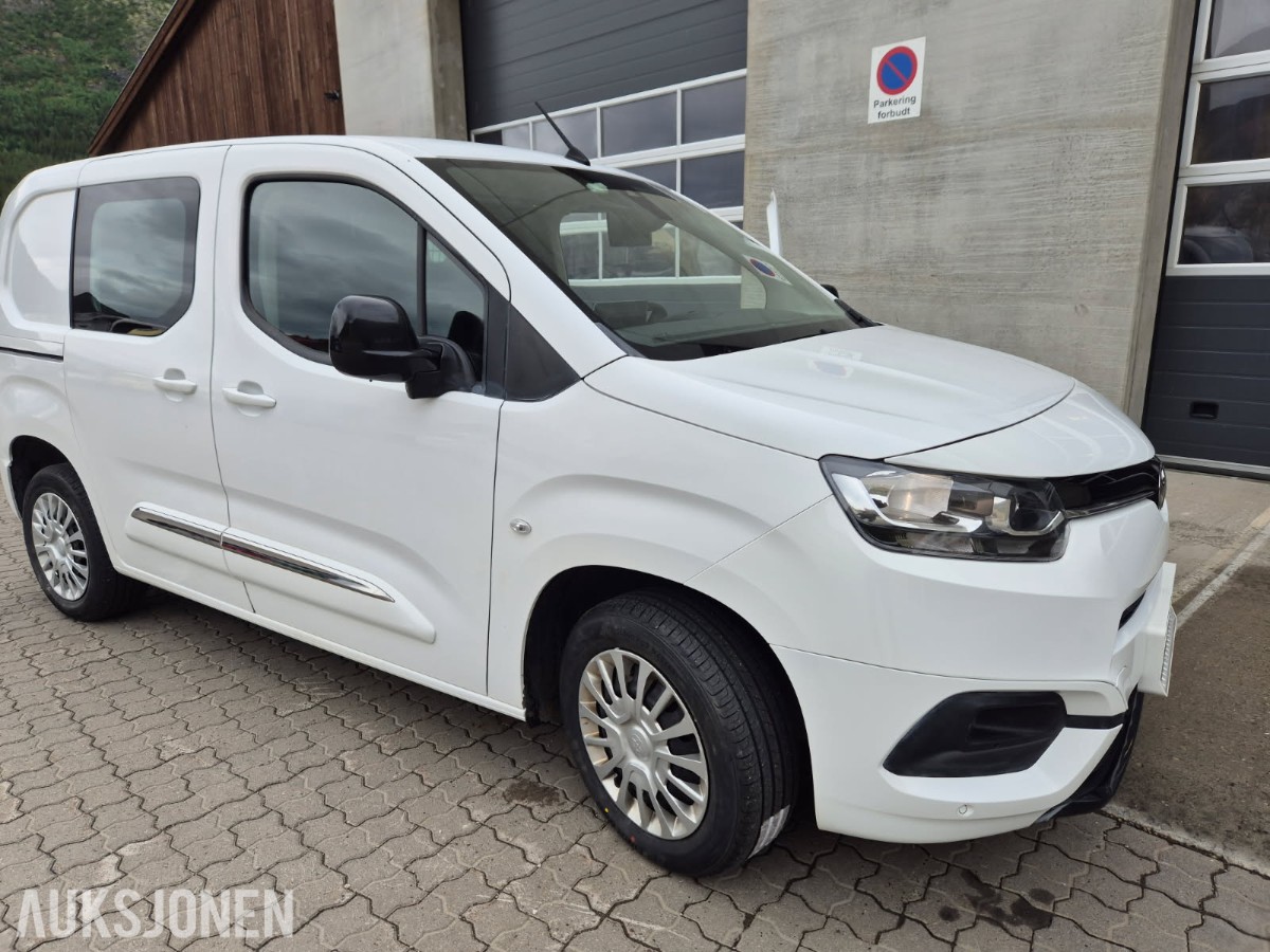 Toyota ProAce City Comfort, Kun 81648 km, Ledbar, velholdt.